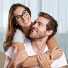 The Pros and Cons of Dental Bonding